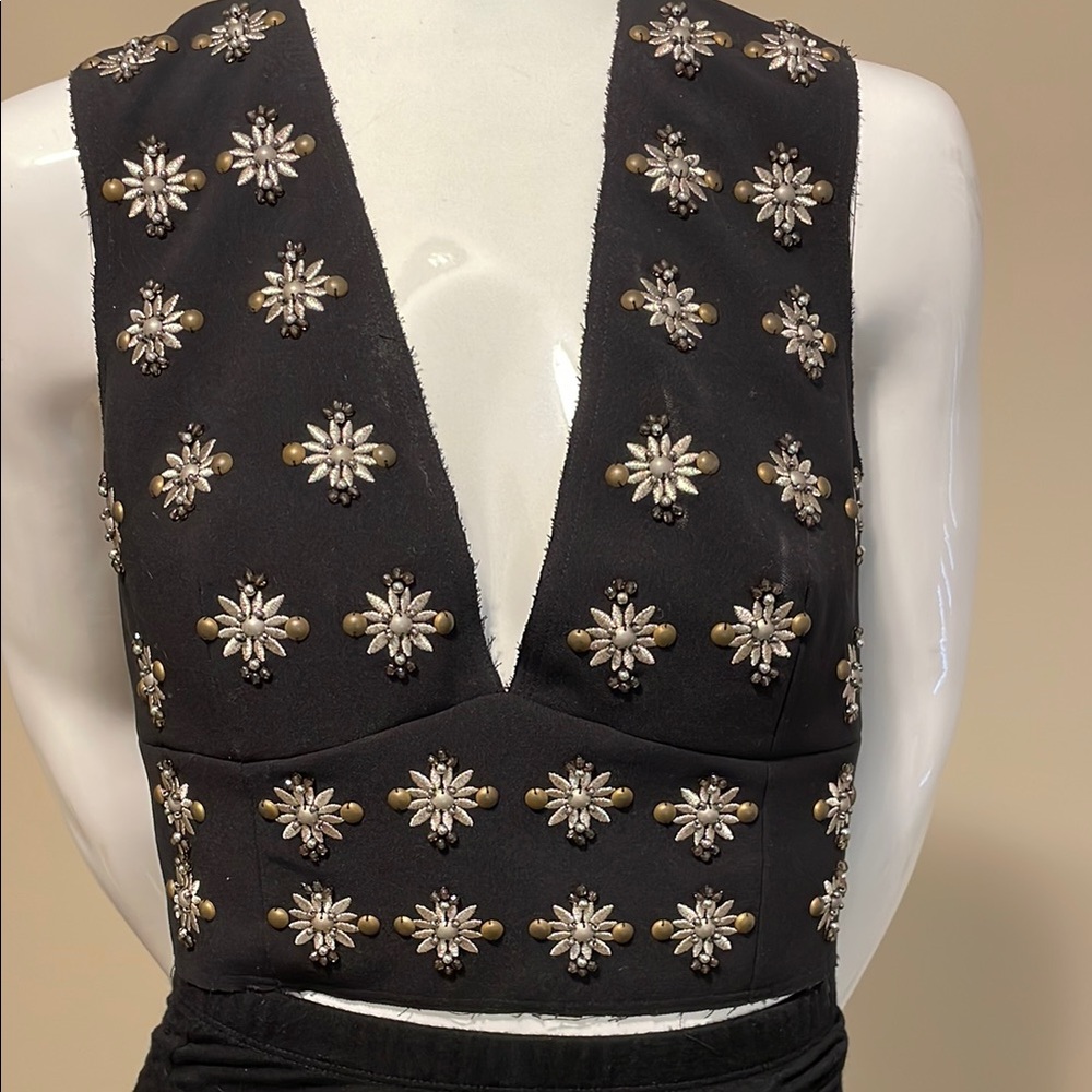 Elizabeth&James Vintage Black Embellished Deep V-Neck Halter Crop Top NWOT S - Picture 2 of 9